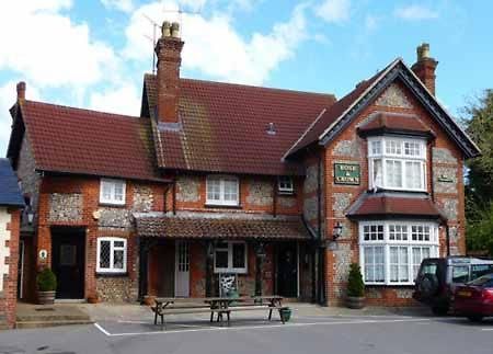 Bulford The Rose & Crown酒店 外观 照片