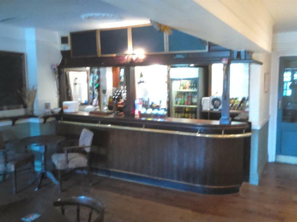 Bulford The Rose & Crown酒店 外观 照片